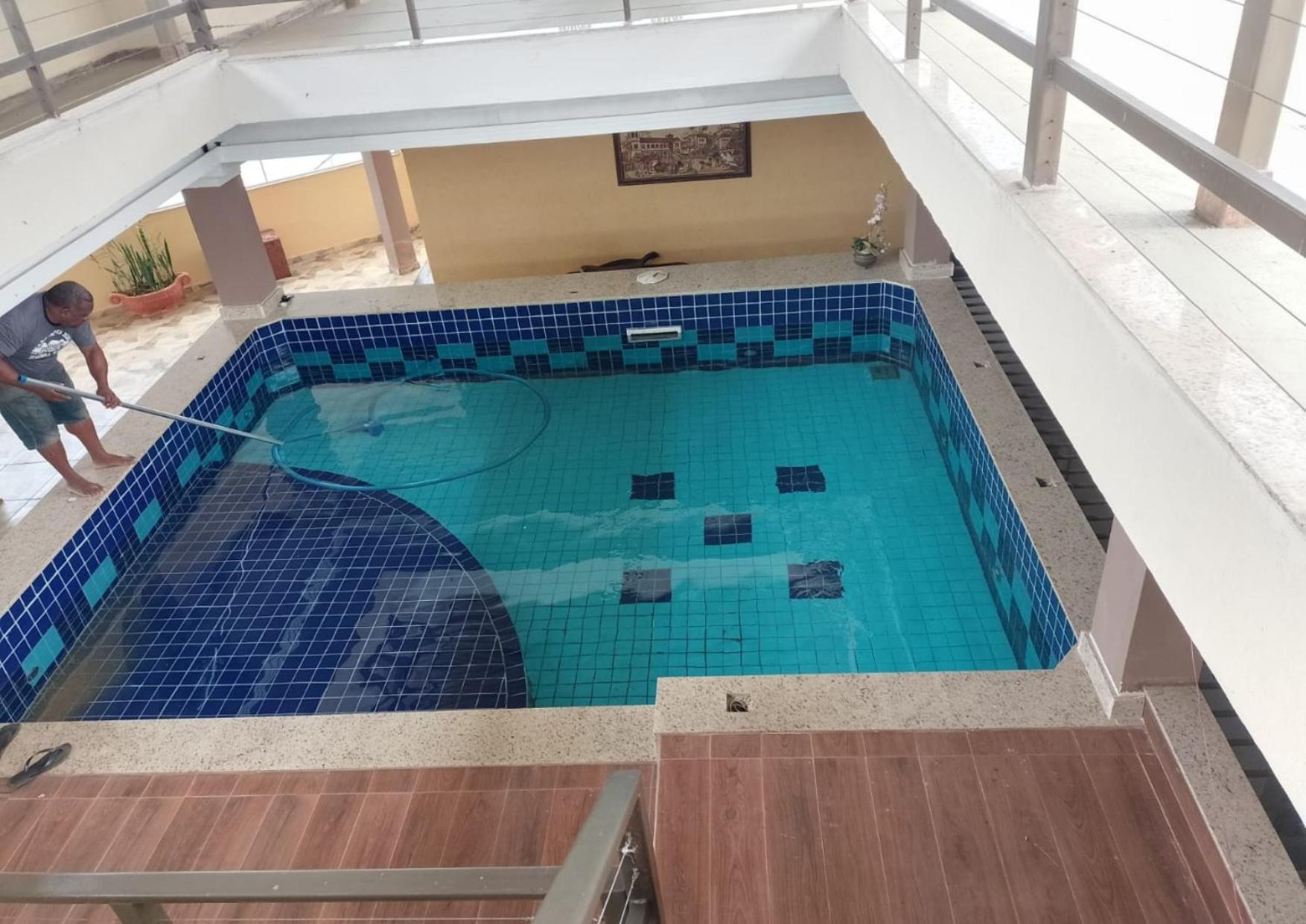 Hotel Avenida Pardinho Buitenkant foto