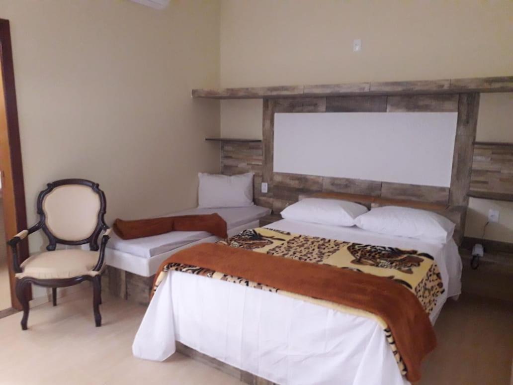 Hotel Avenida Pardinho Buitenkant foto